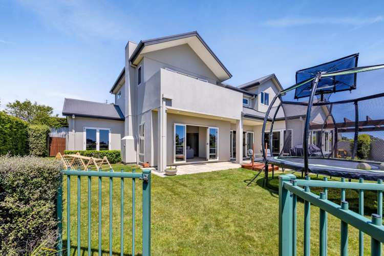 10 Sampson Avenue Waiwhakaiho_32