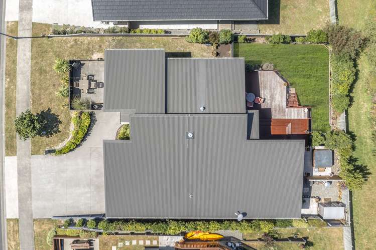 154 Endeavour Drive Whitby_22