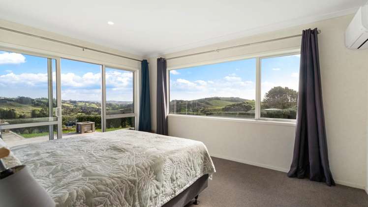 175 Chamberlain Road Bombay_14