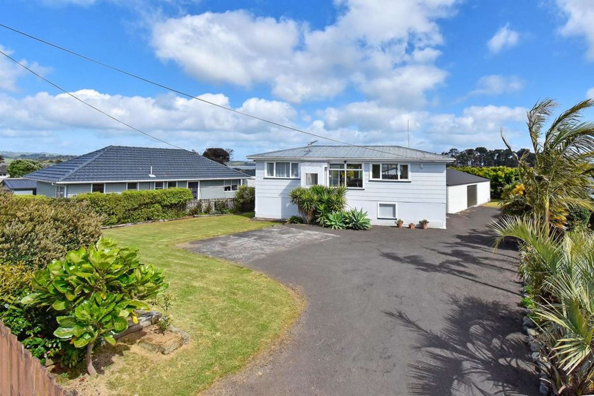 74 Wharf Road Clarks Beach_0
