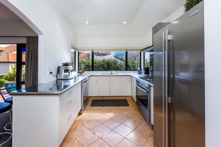 4/341 Fergusson Drive Heretaunga_9