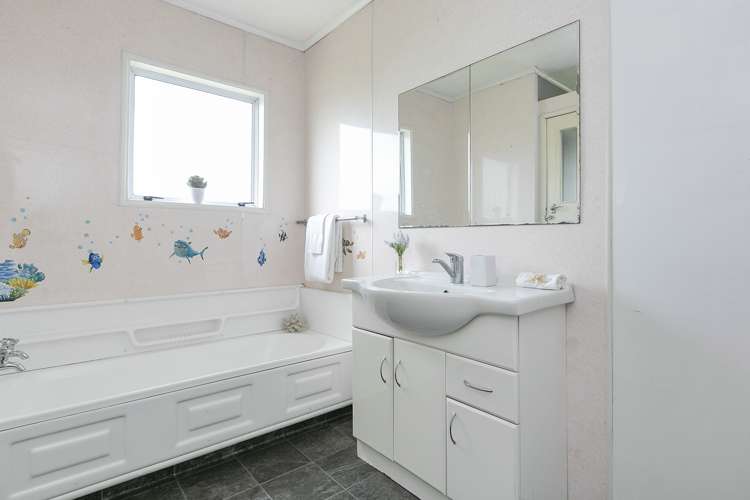 14 Nairn Street Mosgiel_10