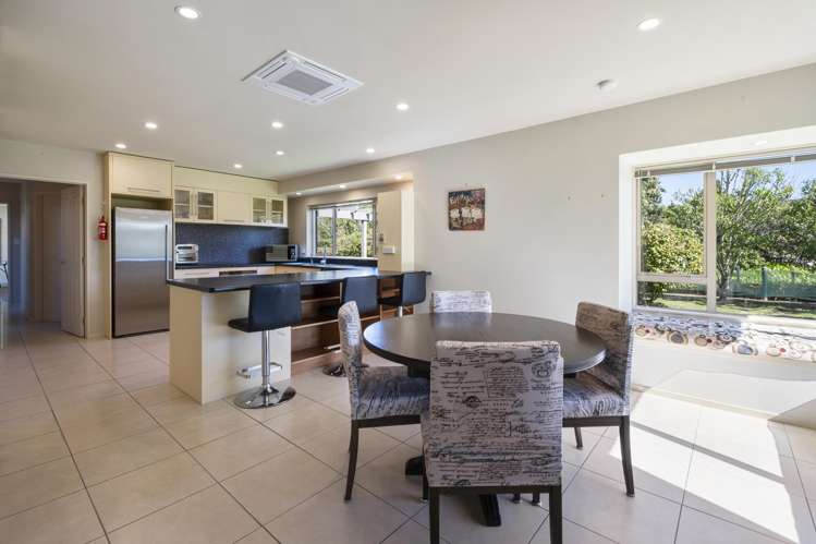 98 Polson Hill Drive Aokautere_15