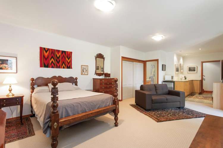 5447 Christchurch Akaroa Road Duvauchelle_19