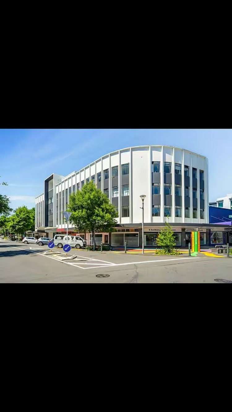 202/14 Laings Road Hutt Central_12