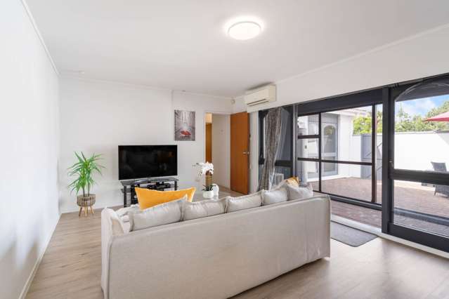 1/50 Casuarina Road Half Moon Bay_2