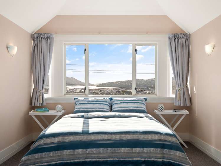 70 Easther Crescent Kew_14