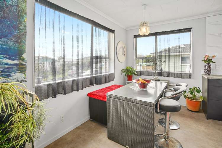 1/12 Cobham Crescent Stoke_8