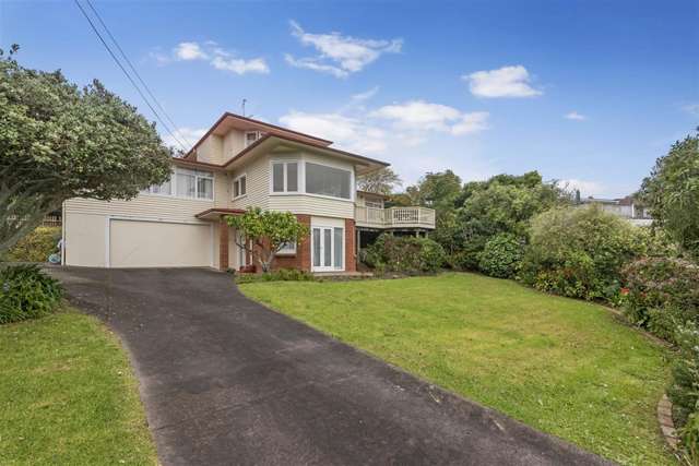 4 Clematis Avenue Murrays Bay_3