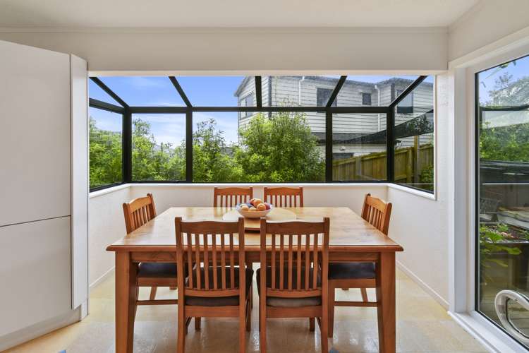 38 Eugenia Rise Totara Heights_24