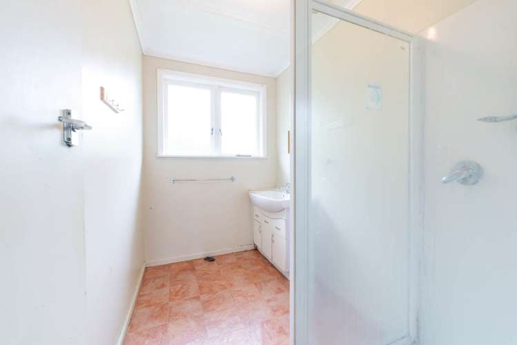 90 Swanson Road Henderson_11