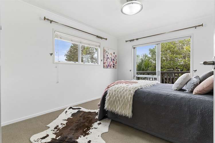 10 Sanctuary Point Sunnyhills_27