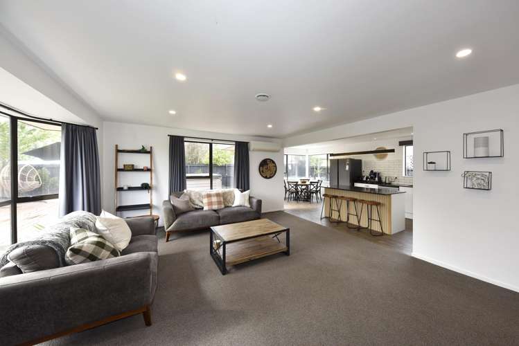 2 Edwins Way Burwood_3