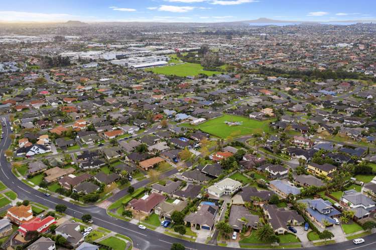 63 Moyrus Crescent East Tamaki Heights_30