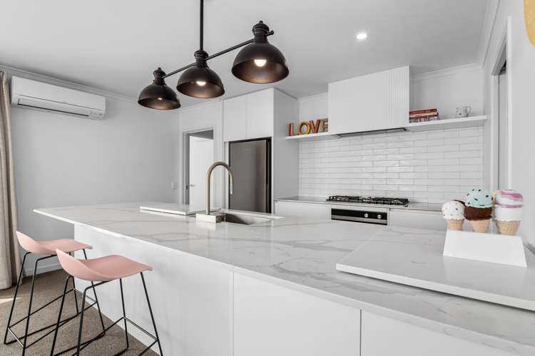 52 Katania Heights Brightwater_5