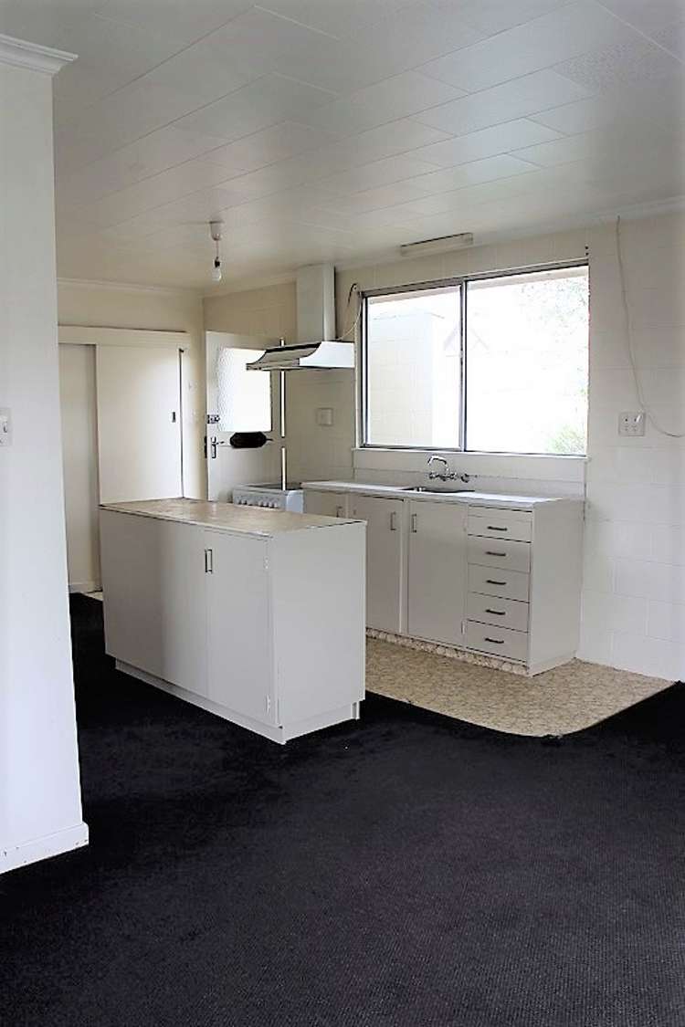 84 Barry Avenue Cromwell_5