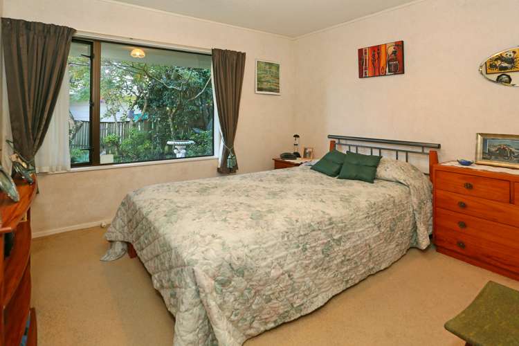 20 Bosnyak Drive Te Atatu South_15