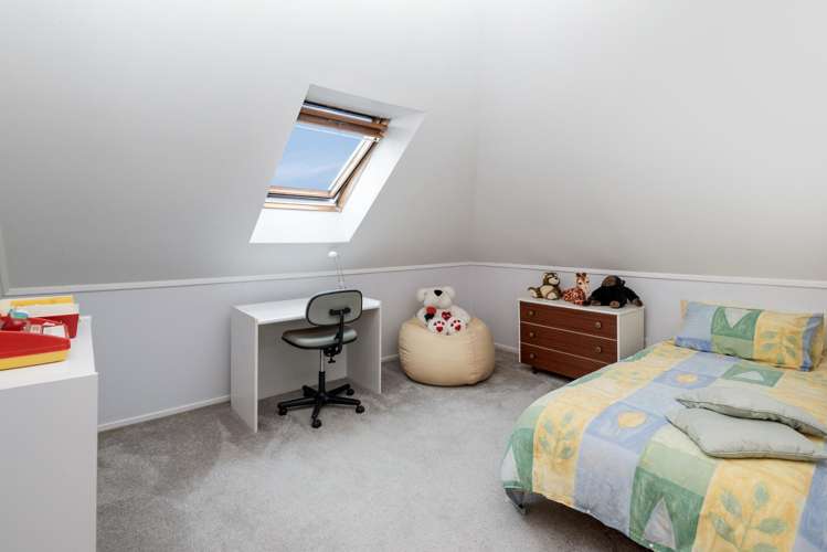 14 Channing Crescent Botany Downs_20