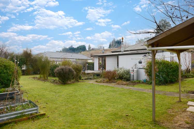 32 Whitehaven Street Lawrence_20