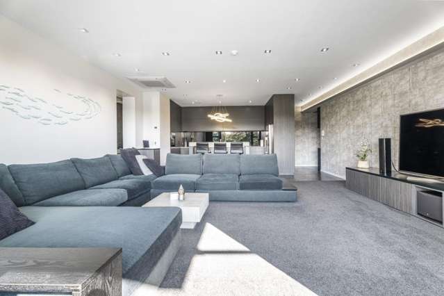 3E/220 Victoria Street West 10015_1