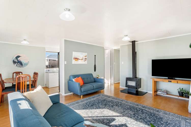 22 Compass Place Te Atatu Peninsula_5