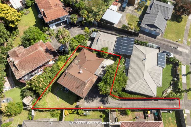 2/49 Meadway Sunnyhills_15