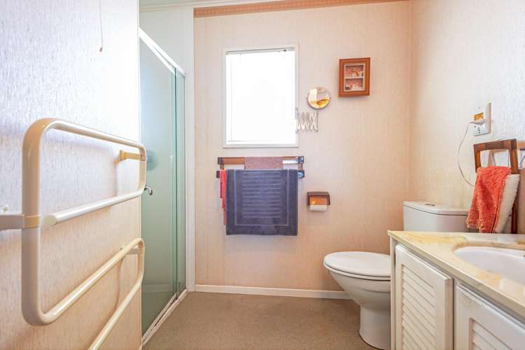 78 John F Kennedy Drive Milson_10