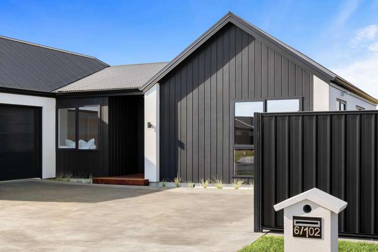 6/102 Eriksen Road Te Awa_14