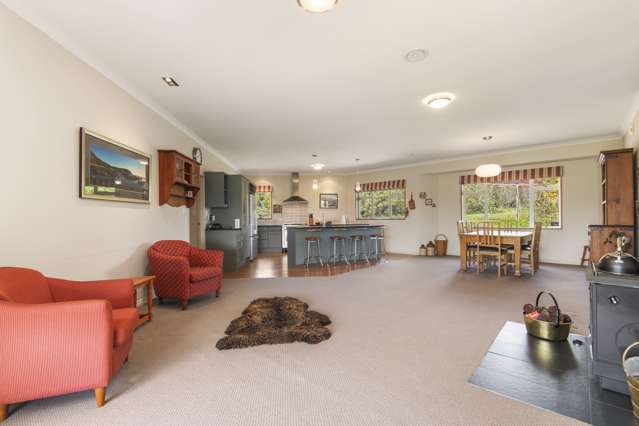 9 Orakei Road Kelvin Grove_4