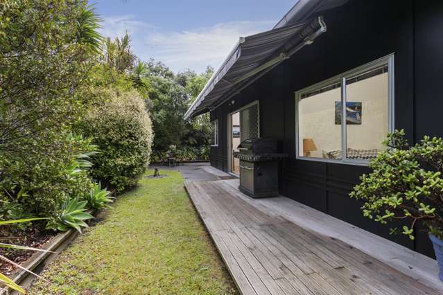 140b Titirangi Road New Lynn_1