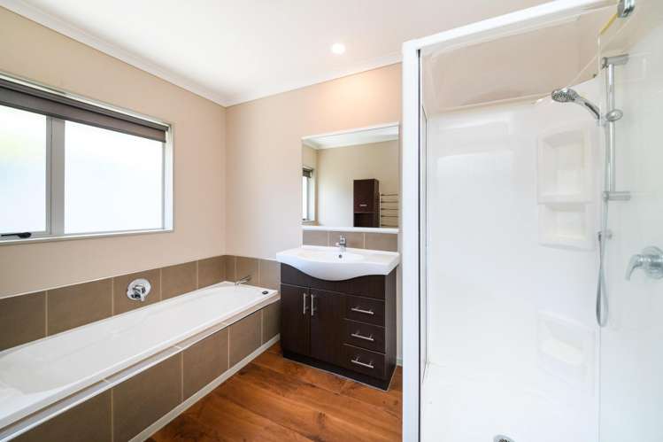 27 Johnstone Drive Fitzherbert_11