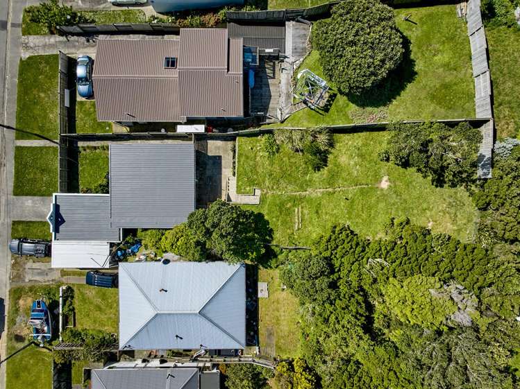 39 Tarawera Road Johnsonville_12