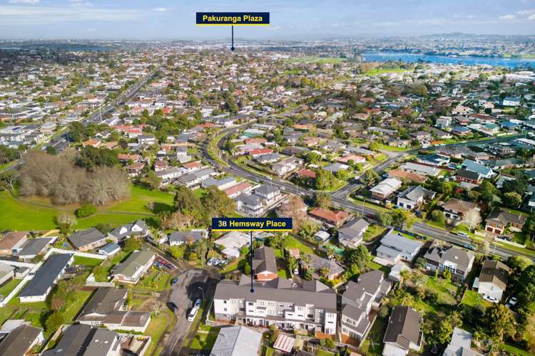 3B Hemsway Place Sunnyhills_24
