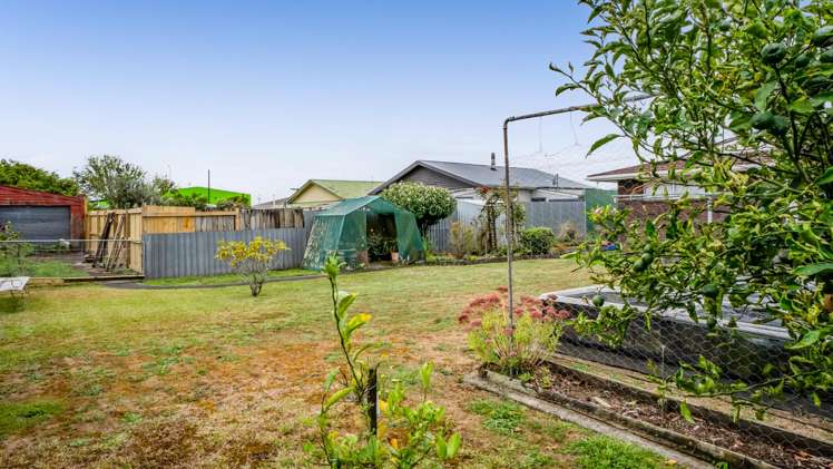 38 Standish Street Inglewood_16