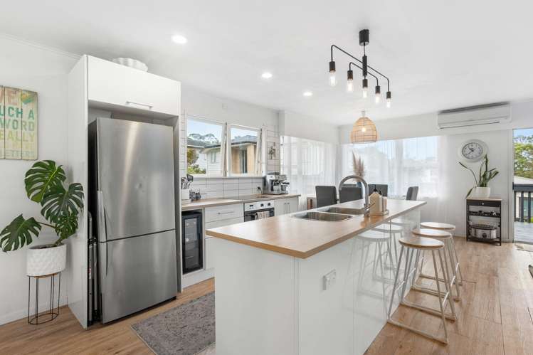 50 Zita Maria Drive Massey_1