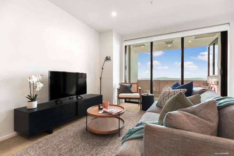 706/6 Waikumete Road Glen Eden_6