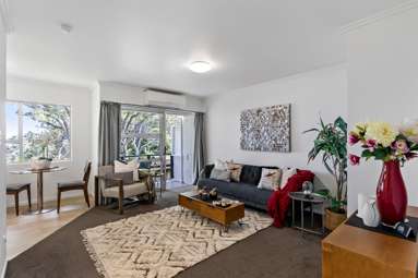 5/7 Beach Haven Road_4