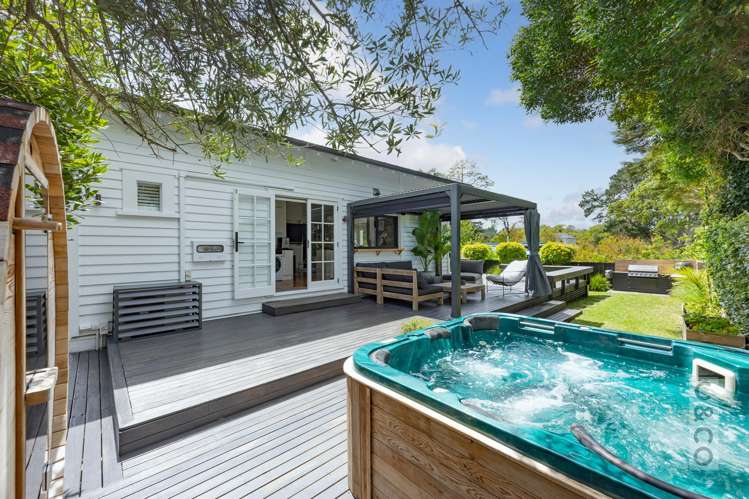 56 Queen Street Riverhead_46