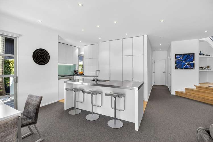 77a Wainui Avenue Point Chevalier_5