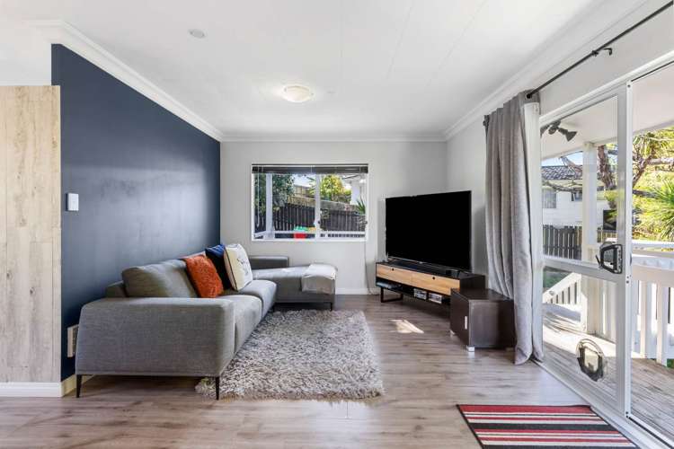 109 Tirimoana Road Te Atatu South_9