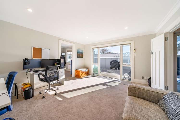 18 Bracken Street Petone_22