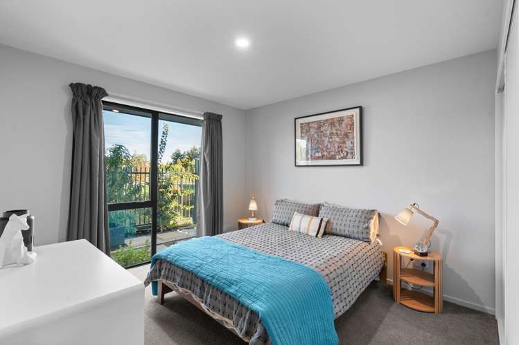 44 Candlesticks Crescent Lincoln_13