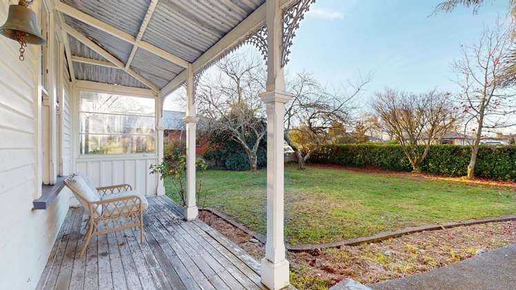 53 Middle Road Allenton_11