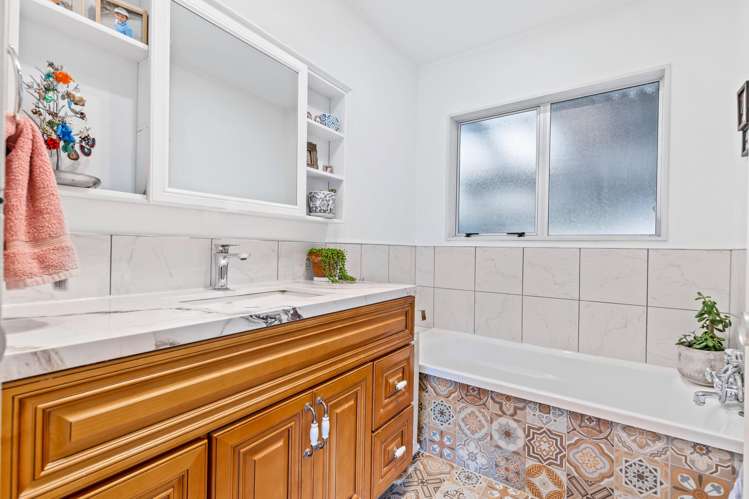 93 Mcentee Road Waitakere_37