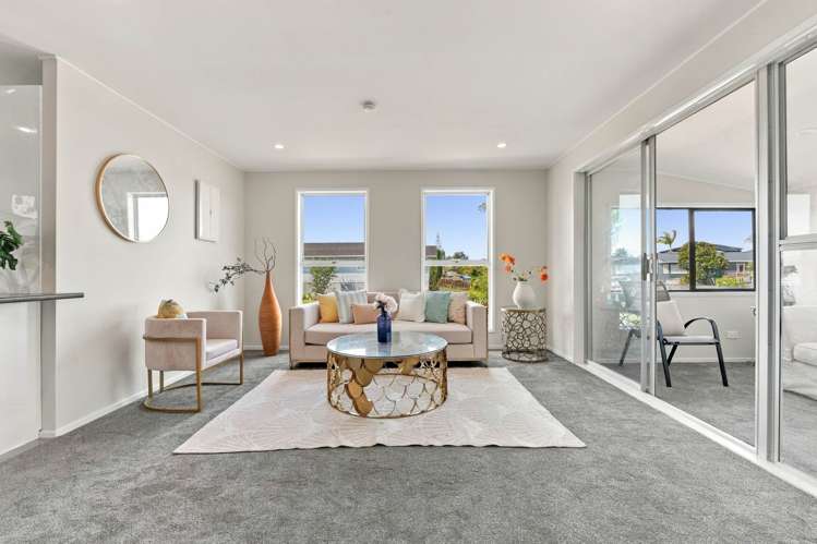 49 Reelick Avenue Pakuranga Heights_21