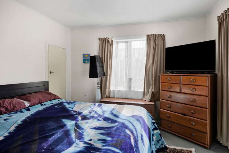102 Hamlet Street Stratford_14