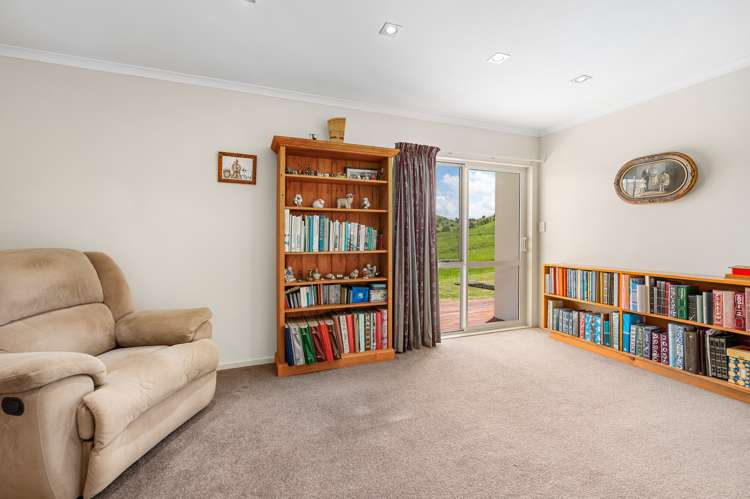 89b Fraser Drive Feilding_17