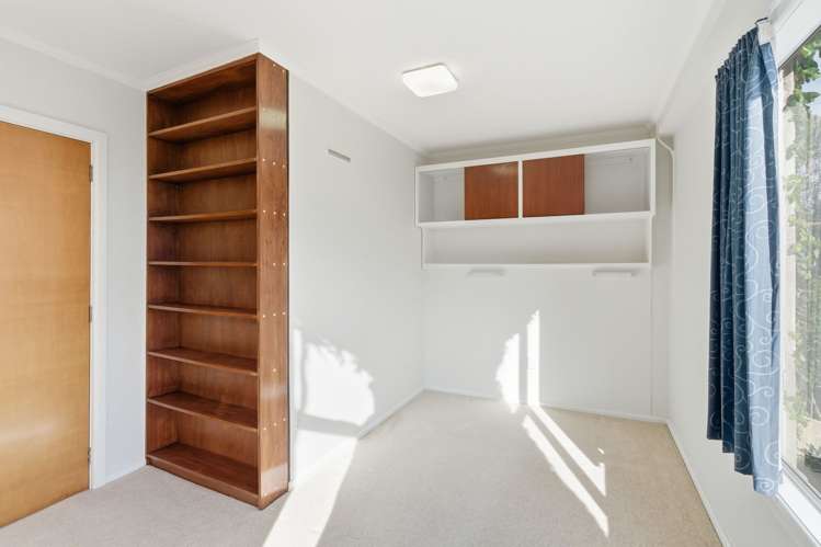 39 Te Awakura Terrace Mount Pleasant_23