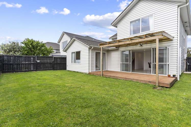 9 Flight Place Takanini_12