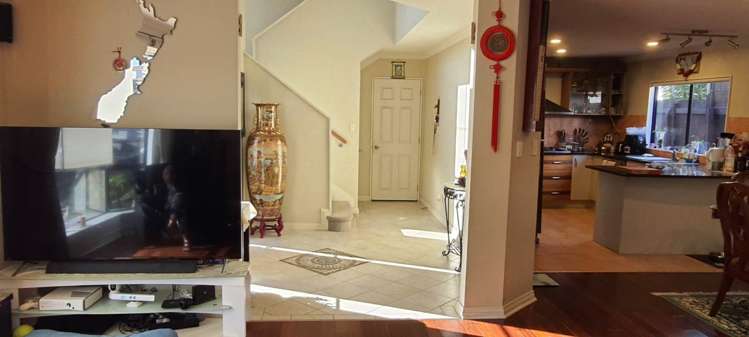 94 Meadowland Drive Somerville_10